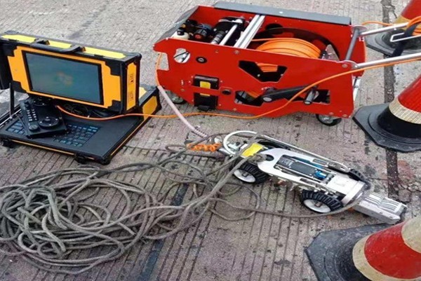 海林CCTV管道检测机器人